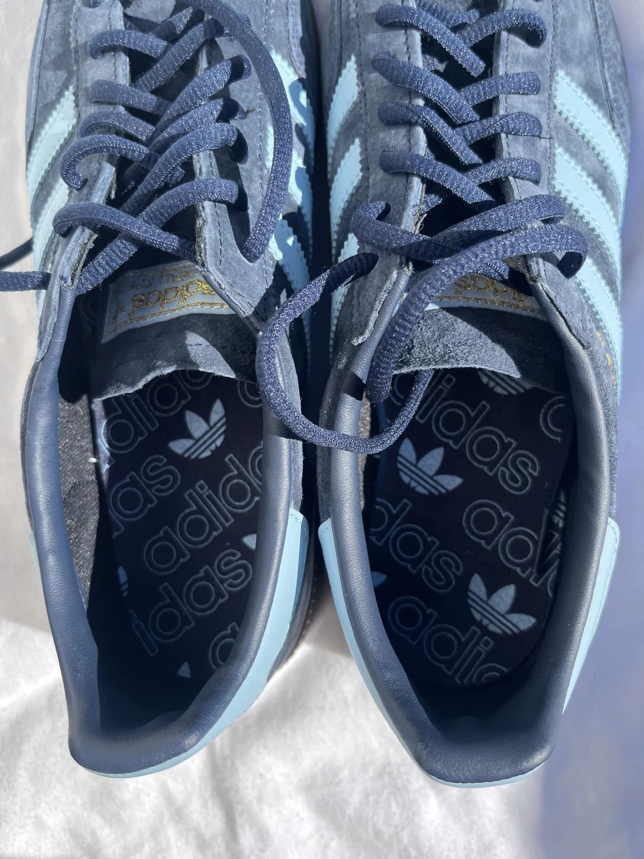 Замшевые кроссовки adidas Spezial, синие — фото 6