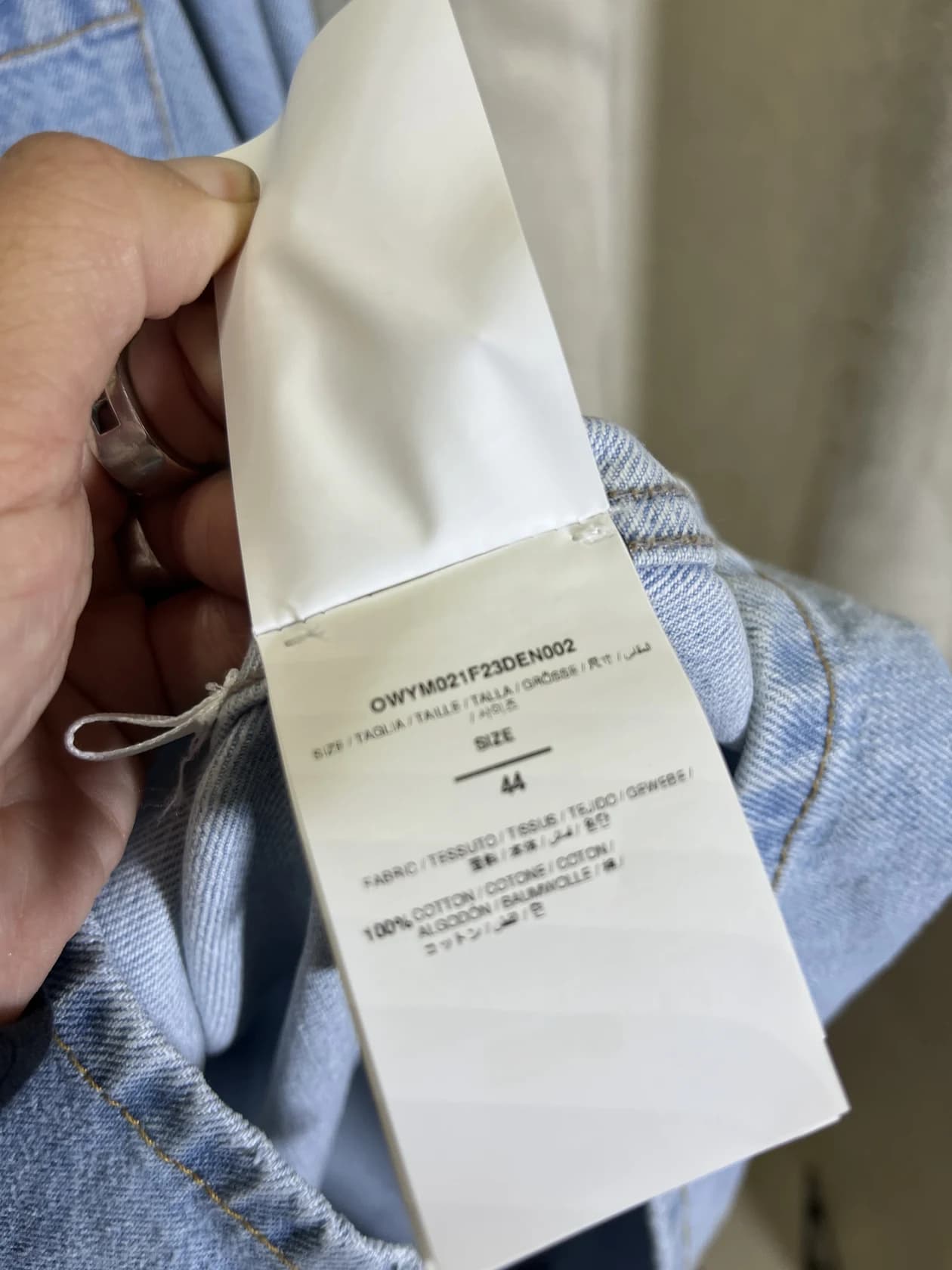 Платье-рубашка Off-White из денима, асимметрия — фото 8