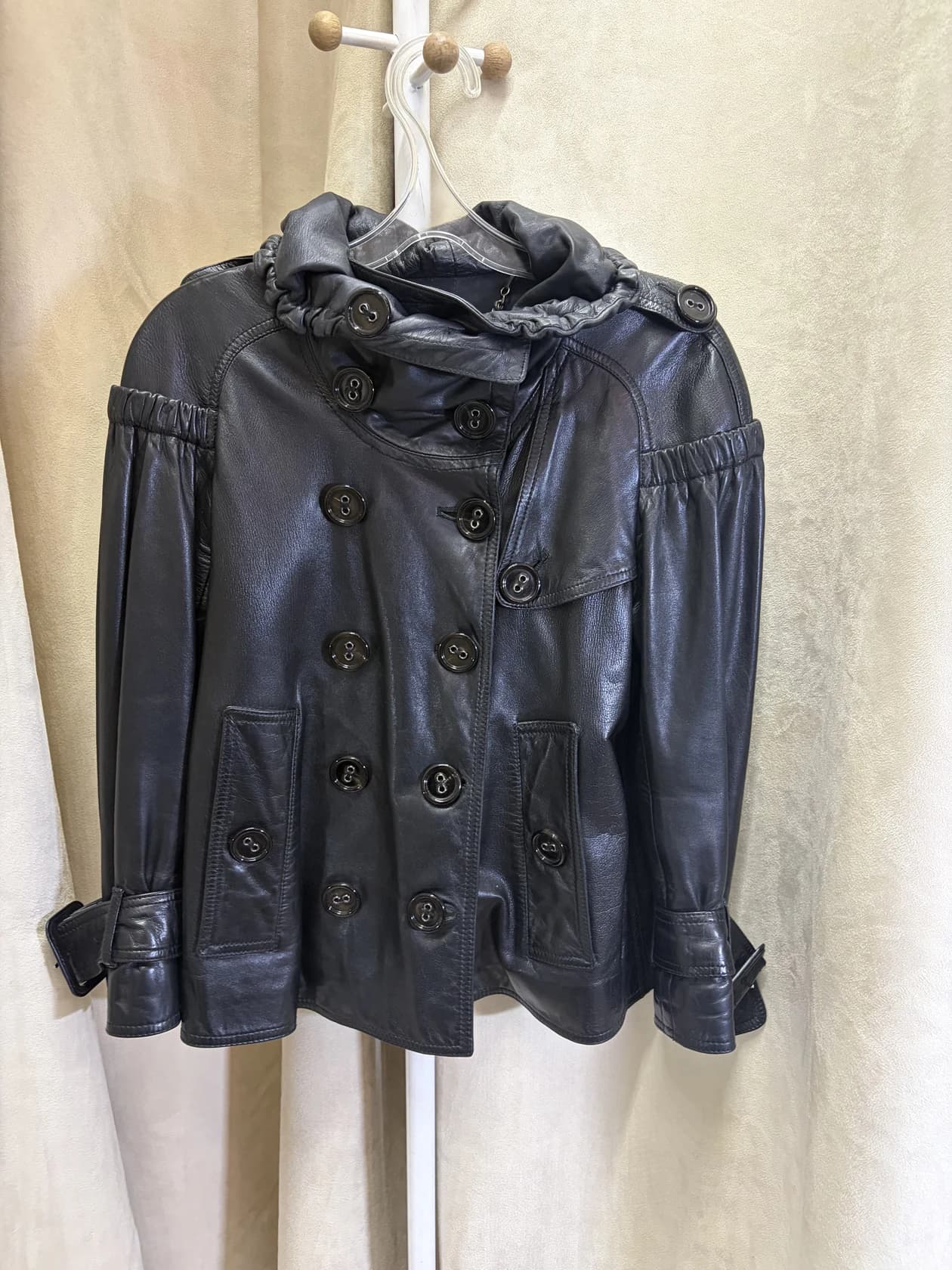 Куртка Burberry из мягкой кожи, двубортная — фото 11