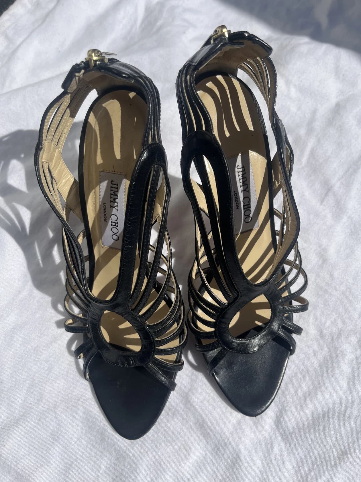 Босоножки Jimmy Choo из кожи