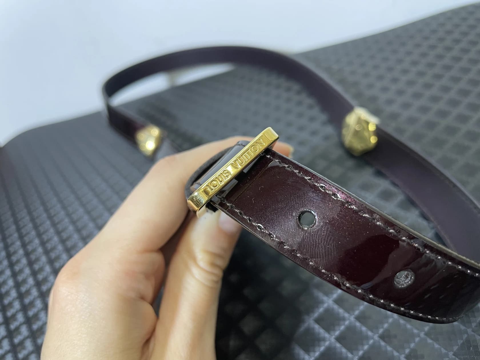 Пояс Louis Vuitton, тонкий лаковый